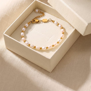 The Graded Pearl Bracelet