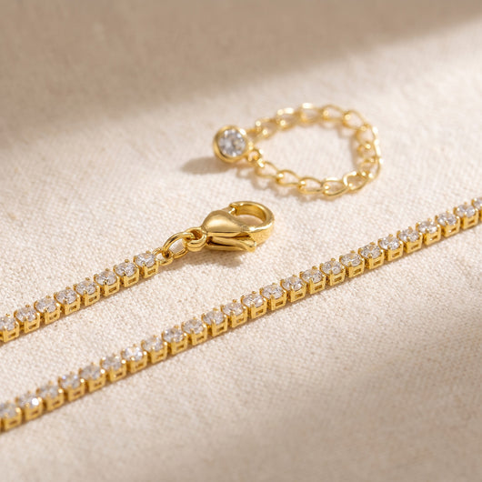 The Thin Line: 2 mm Tennis Choker photo 2