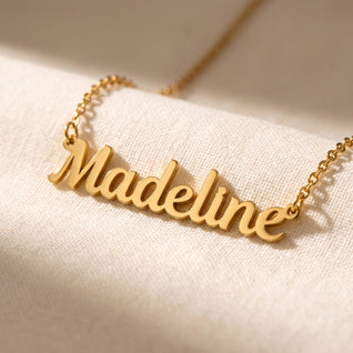 The Name: Custom Name Necklace