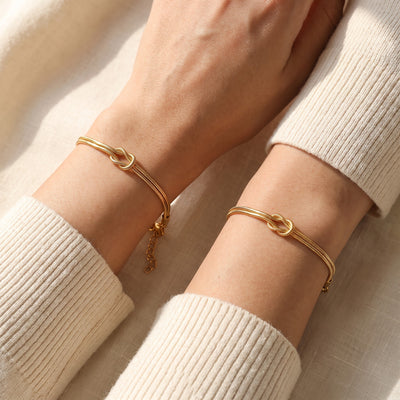 The Two of Us: Matching Knot Bracelets with a Card photo 4